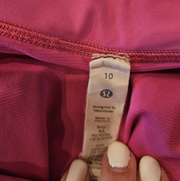 Lululemon Speed Up Mid-Rise Short 4" - Picture 6 of 9